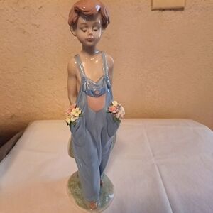 Lladro CS 1997 Pocket Full Of Wishes figurine in original box excellent!